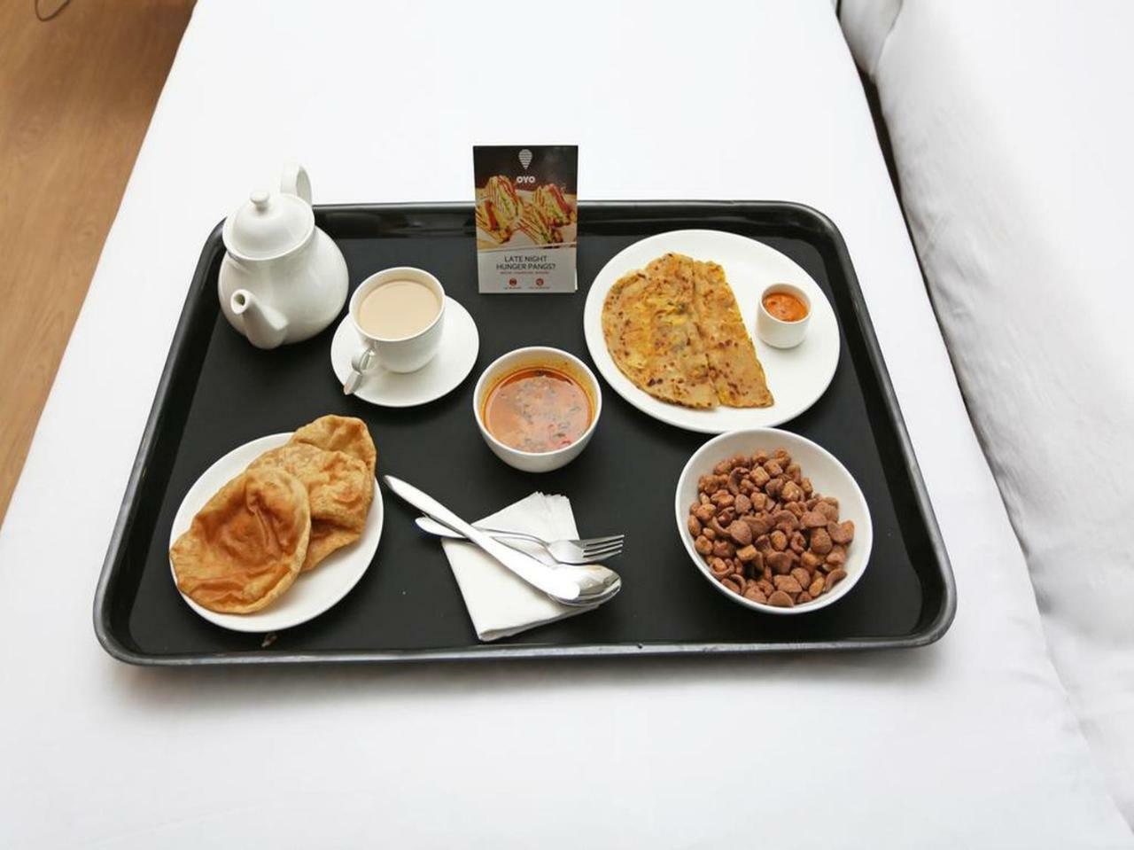 Oyo 3146 Six Season Regency Hotel Jagatsukh Buitenkant foto